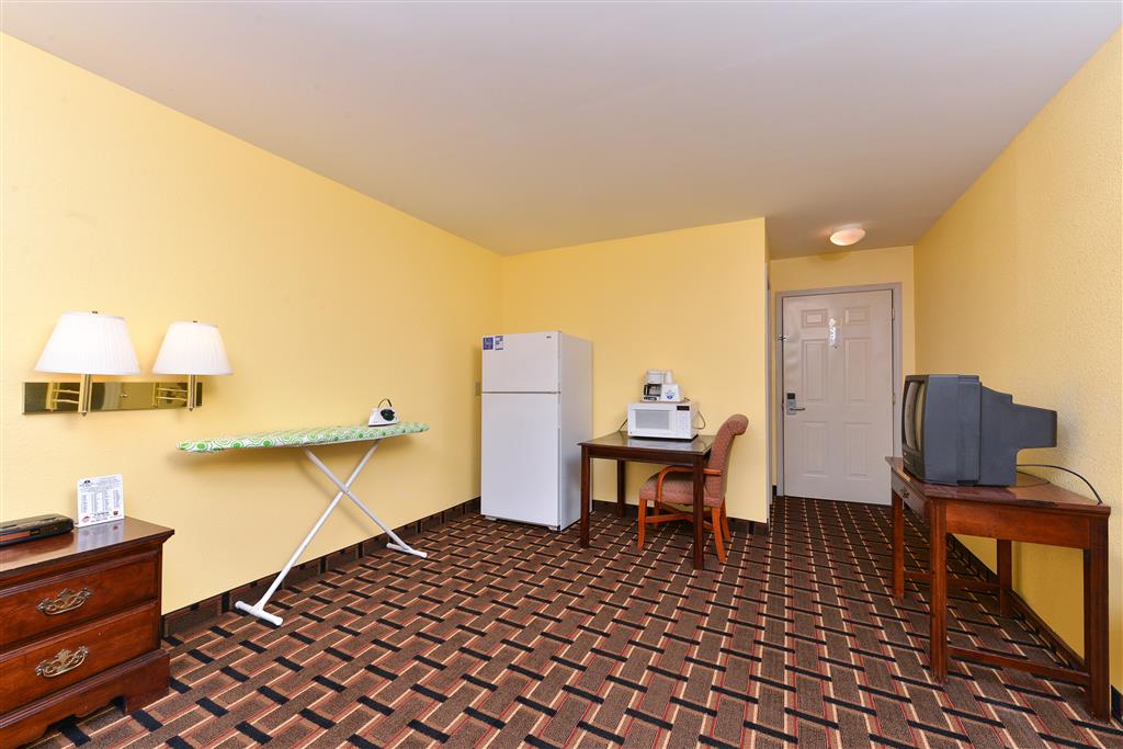 Americas Best Value Inn & Suites Albemarle - photo 8