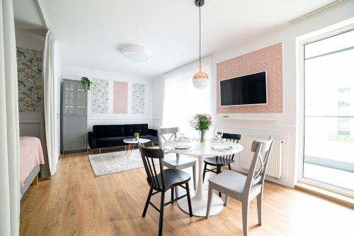 Heaven Apartment in the Old Town with private parking — 4-Star Luxury Hotel in Gdansk, Poland