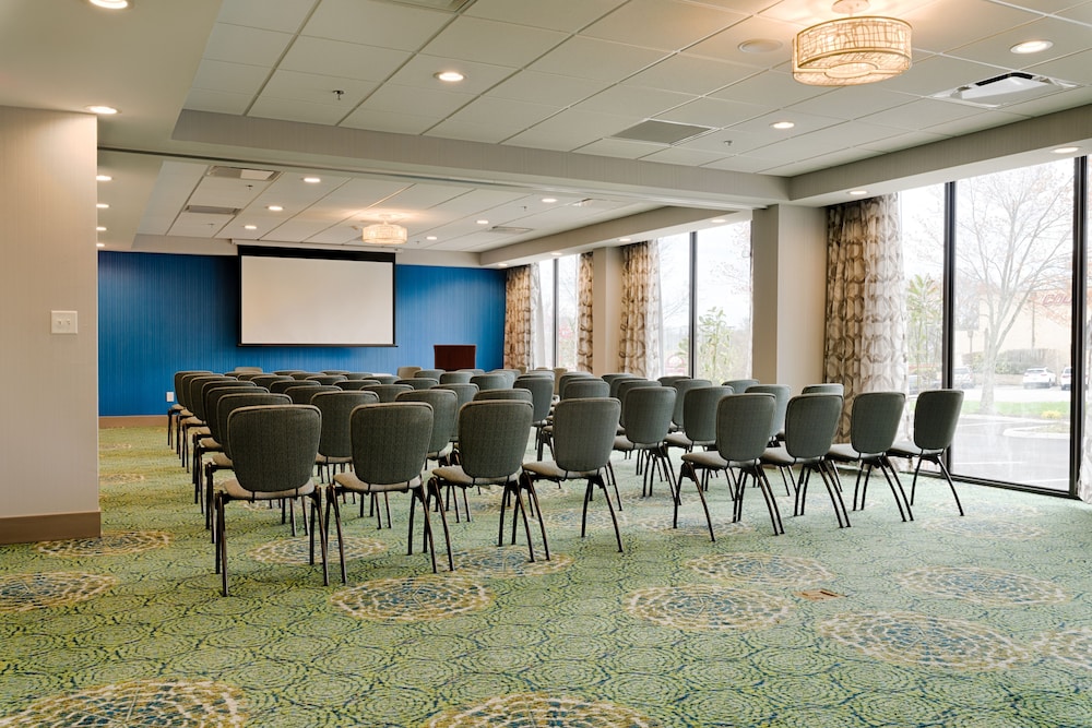 Holiday Inn Knoxville N Merchant Drive by IHG - photo 38