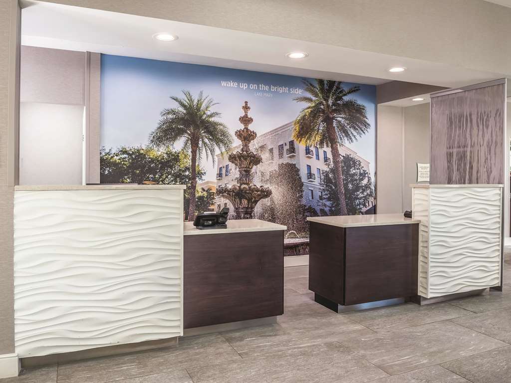 La Quinta Inn & Suites by Wyndham Orlando Lake Mary - photo 9