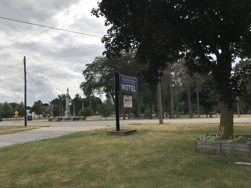 Parkview Motel - photo 40