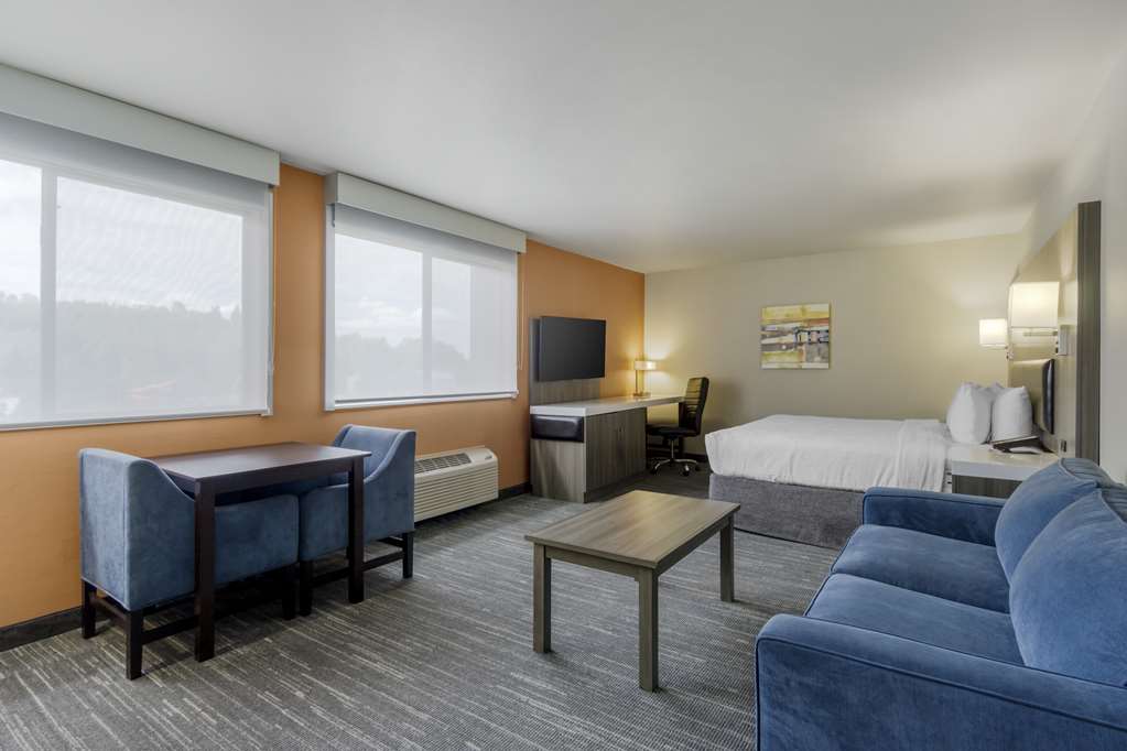 Best Western Plus Renton Inn - photo 4