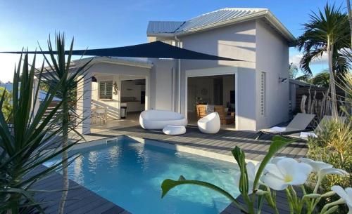 Villa Pacha Le Gosier — 4-Star Luxury Hotel in Le Gosier, Guadeloupe