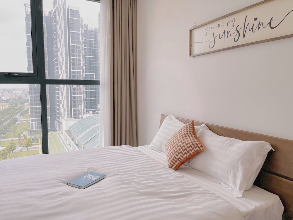 Apartment 1BR FL27th R103 Building Vinhome Ocean Park — 4-Star Luxury Hotel in Hanoi, Vietnam