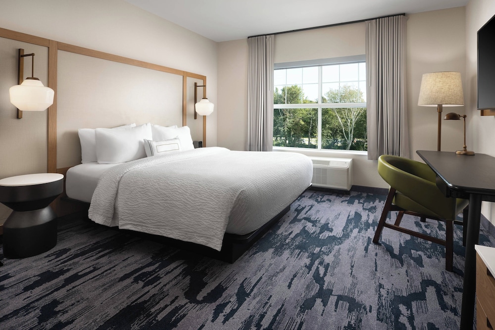 Fairfield Inn & Suites by Marriott South Kingstown Newport Area - photo 10