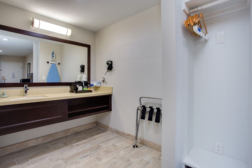 Quality Inn San Diego South Chula Vista - photo 30
