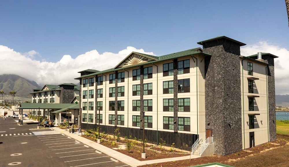 Hampton Inn & Suites by Hilton Maui North Shore - photo 55