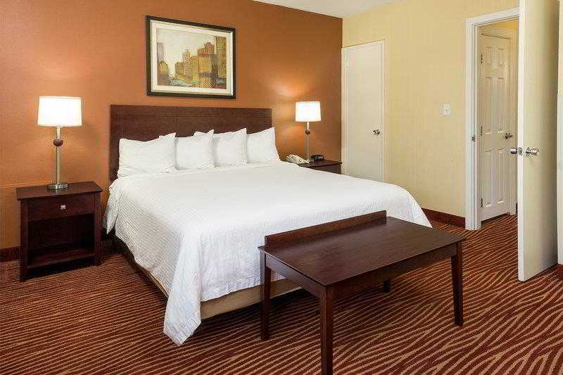 Hotel Boston - photo 39