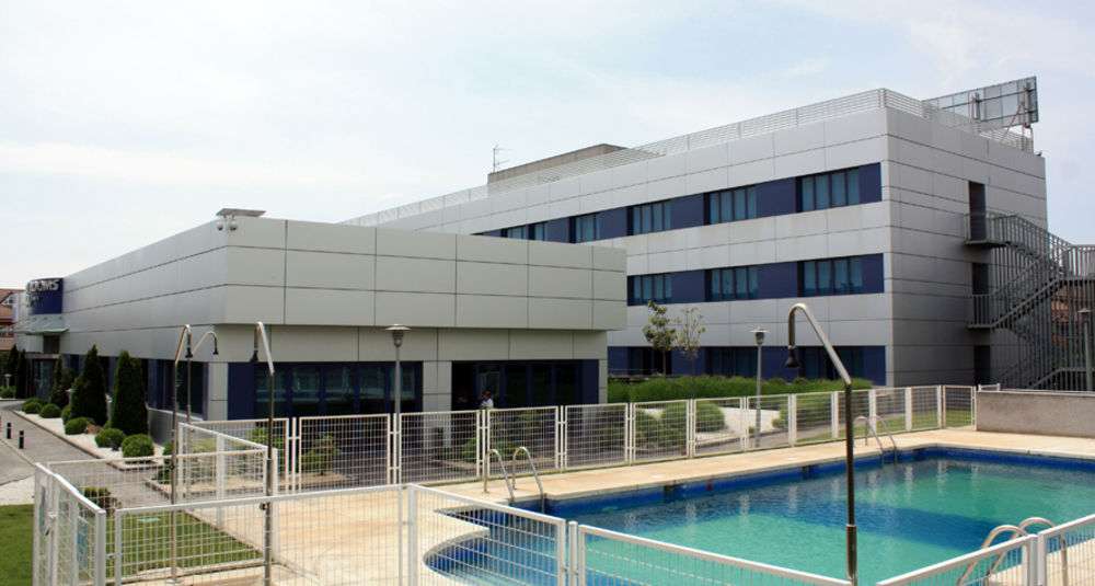 Hotel Puerta De Alcala - last minute hotel in Alcala De Henares