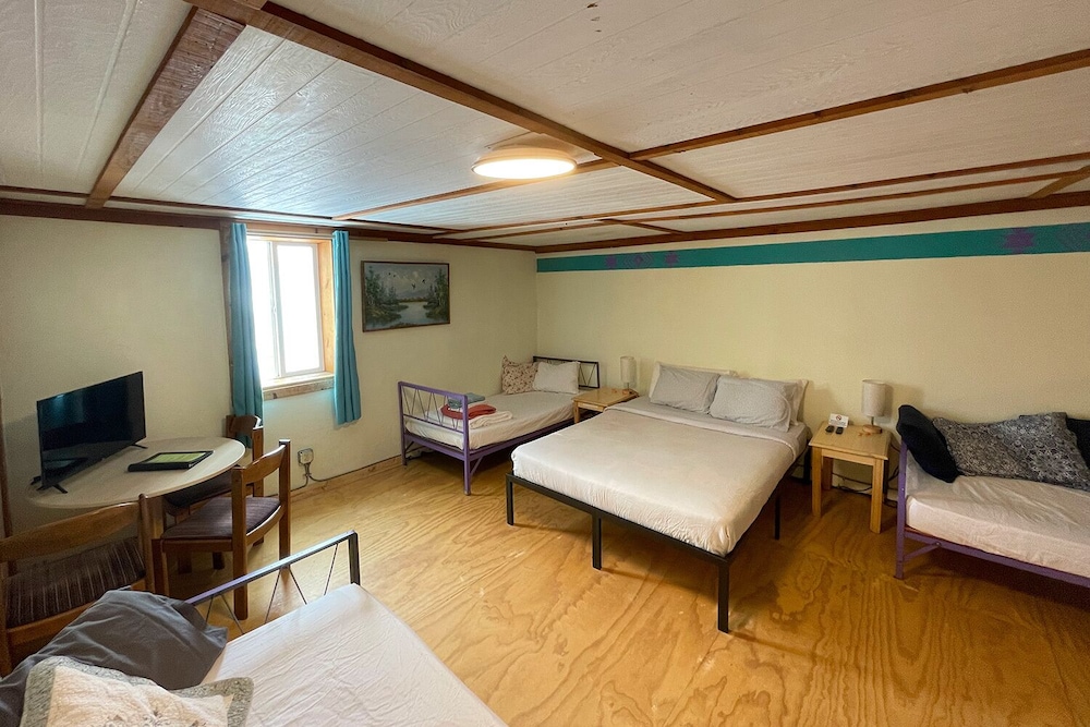 SnowMansion Taos Adventure Lodge - photo 17