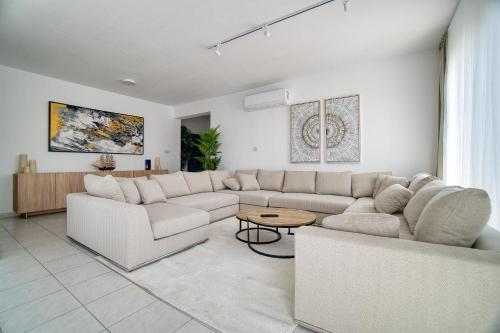 Kings Palace 2 BED in Paphos, Cyprus