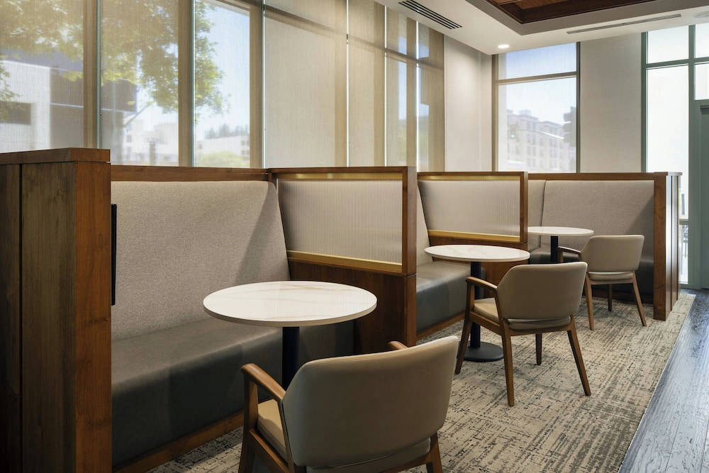 Residence Inn Los Angeles Pasadena Old Town - photo 2