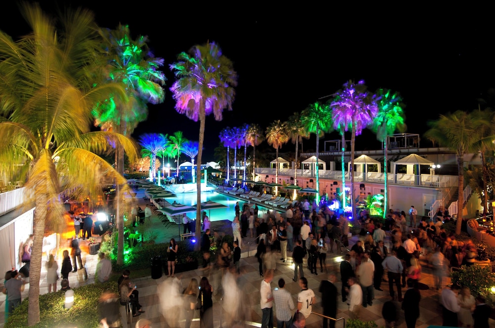 Kimpton Surfcomber Hotel by IHG - photo 91