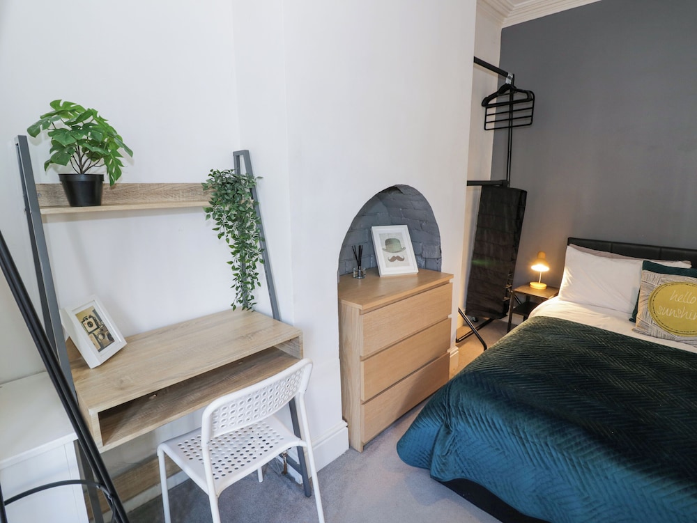 Bearwood Boutique Stay — Birmingham — photo 2