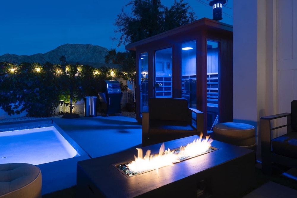 The Elemental Retreat Pool Spa and Sauna - photo 26