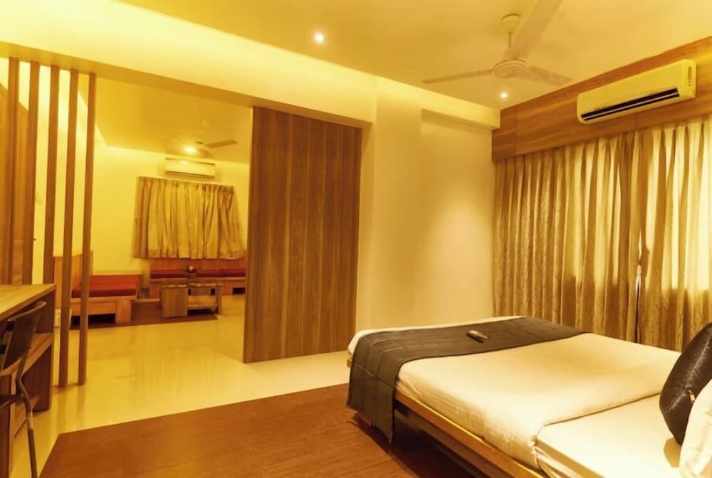 Hotel Anand Heritage in Shirdi, India