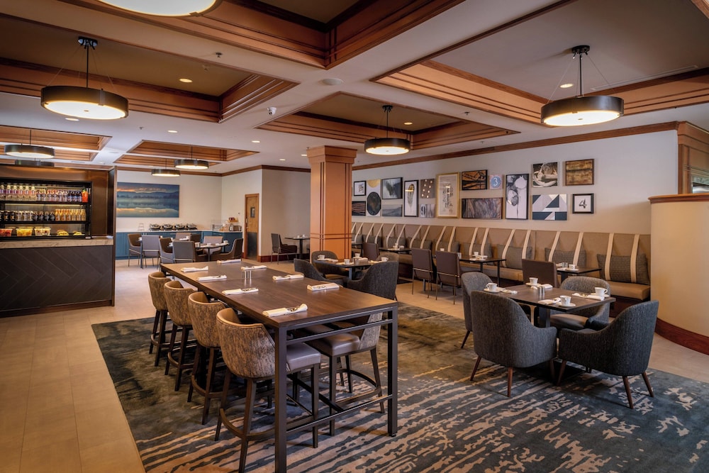 Delta Hotels by Marriott Huntington Mall - photo 21
