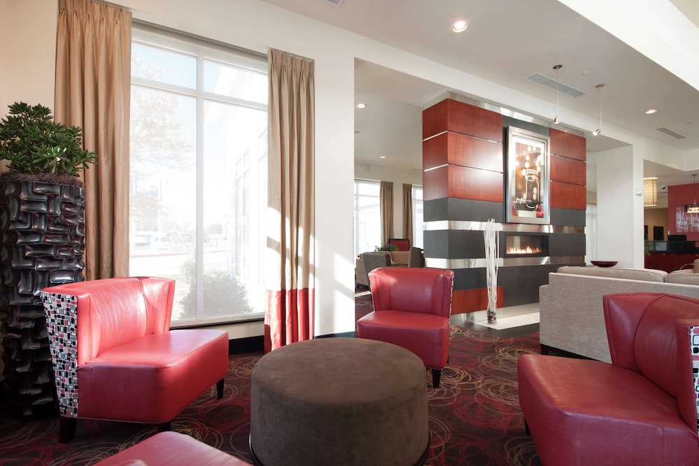 Hilton Garden Inn Oklahoma City Midtown - photo 2