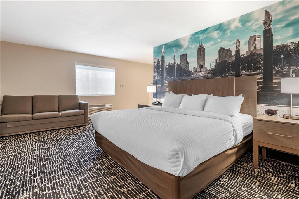 Clarion Pointe Indianapolis Airport - photo 21
