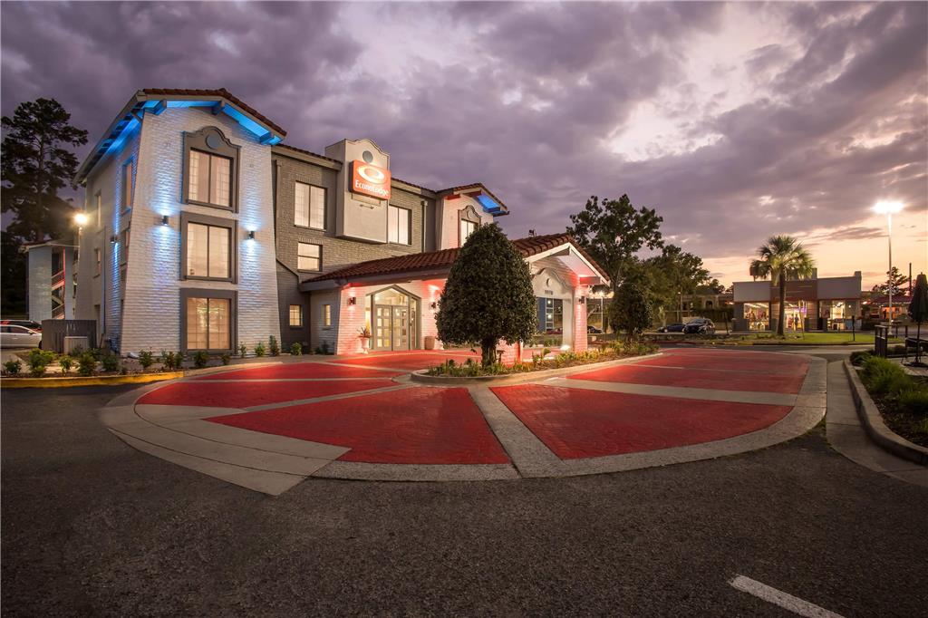Econo Lodge Augusta North Washington Road - photo 12