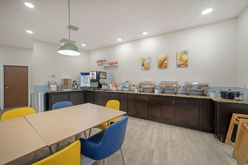 Comfort Suites Idaho Falls - photo 30