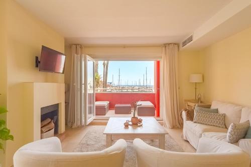 Luxury apartment Sotogrande — 4-Star Luxury Hotel in San Roque, Spain