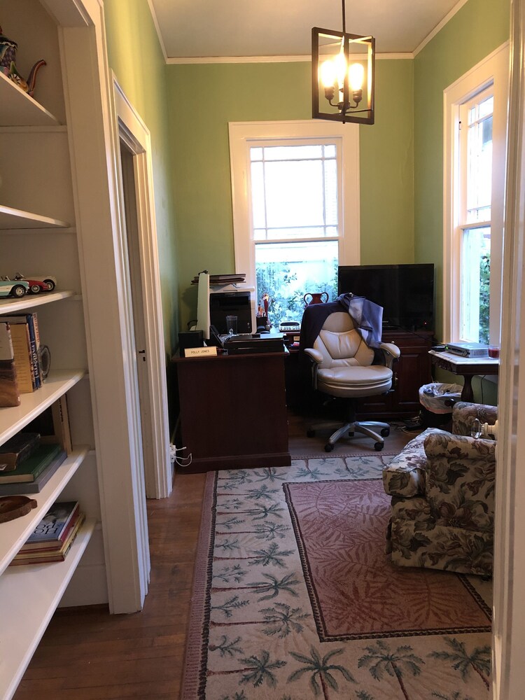 Avenue O Bed & Breakfast - photo 47