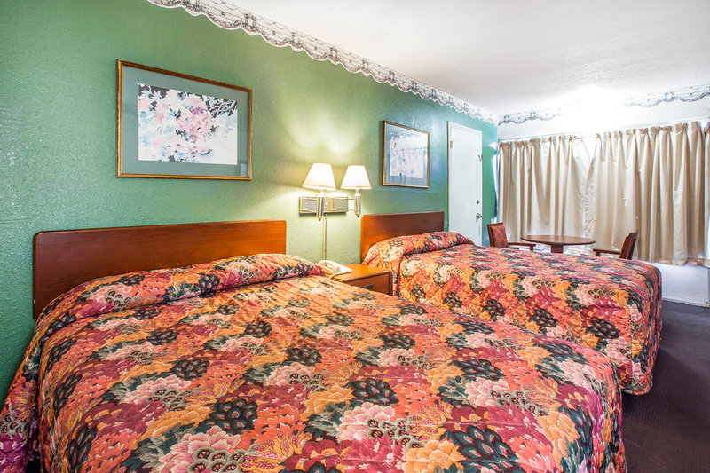 Relax Inn Milledgeville — Milledgeville