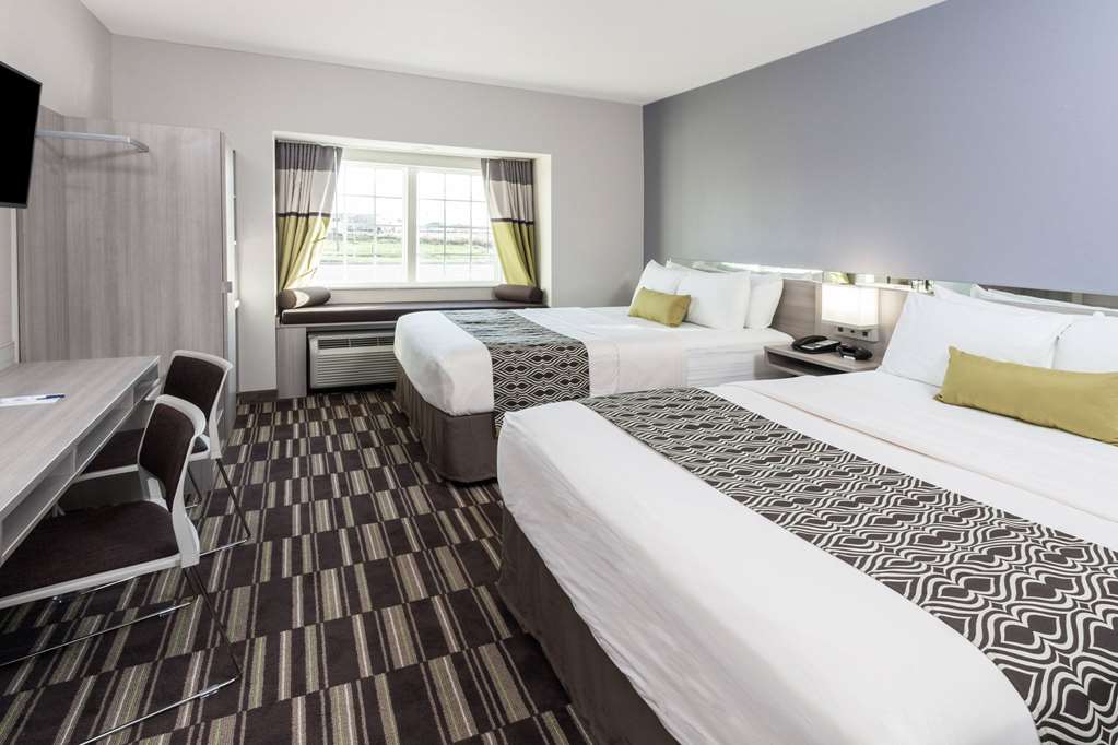 Microtel Inn & Suites by Wyndham West Fargo Medical Center - photo 11