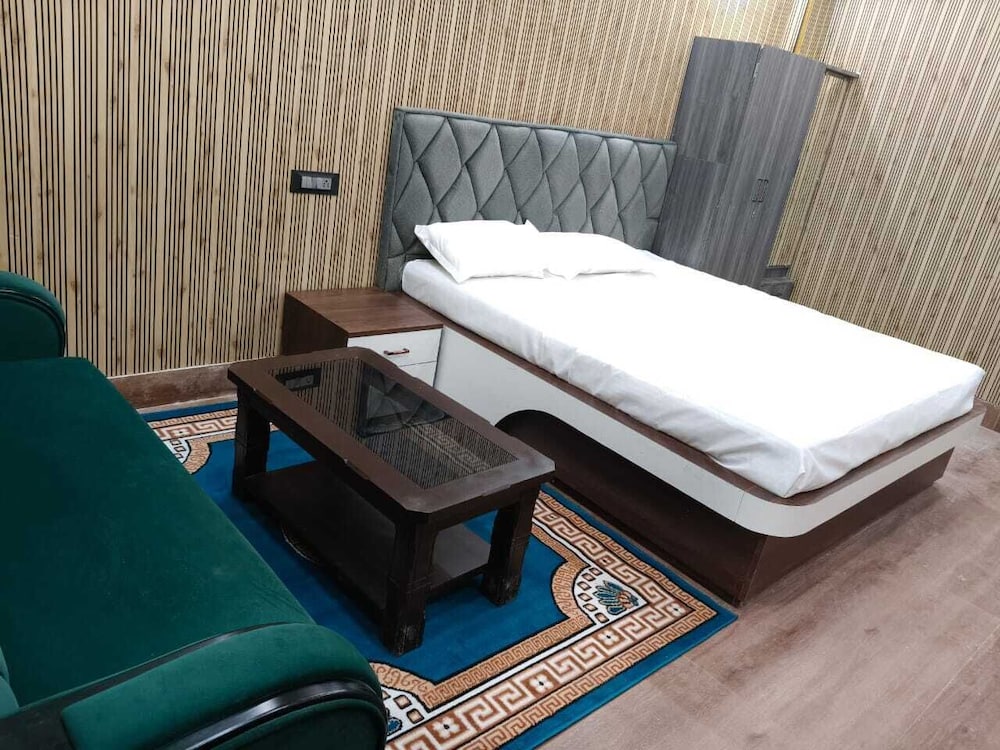 The Royal Prince Hotel — Nawada — photo 2