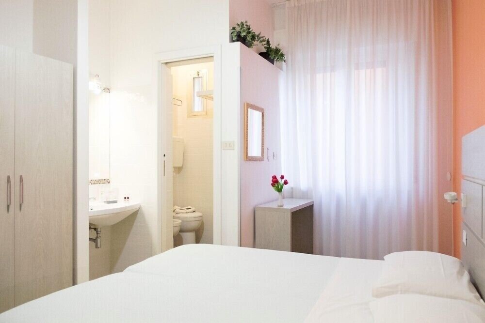 Hotel Edy - last minute hotel in Rimini