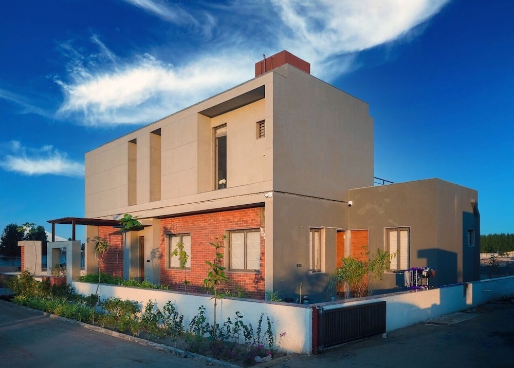 Expert Villla in Sanand, India