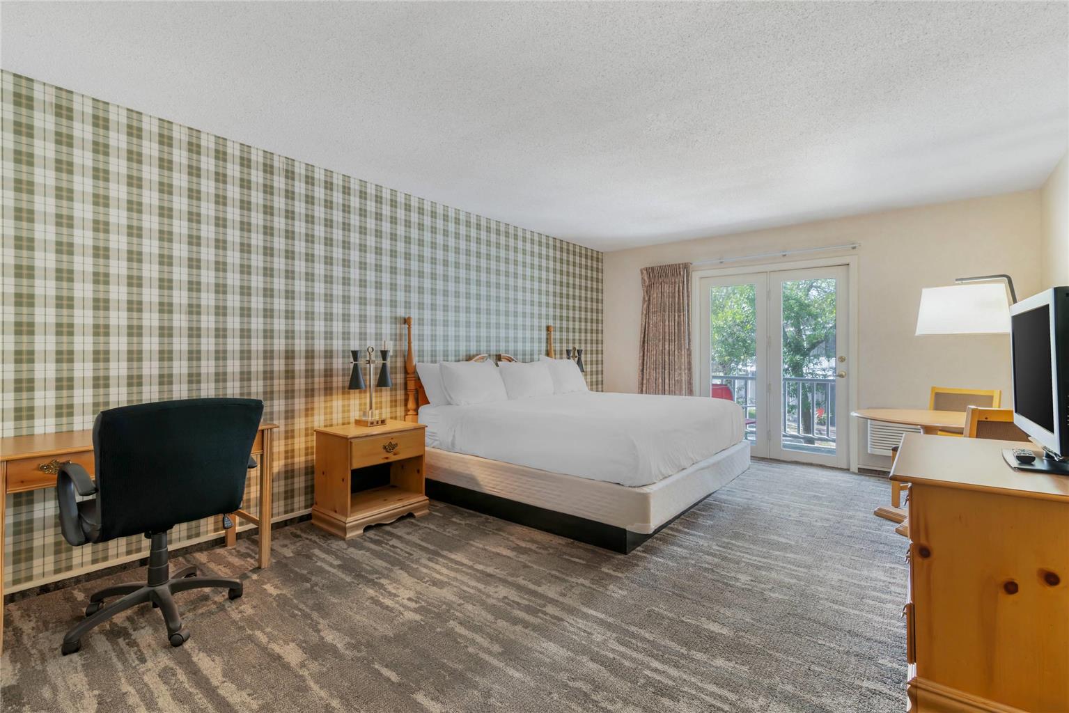 Green Granite Inn an Ascend Collection Hotel - photo 21