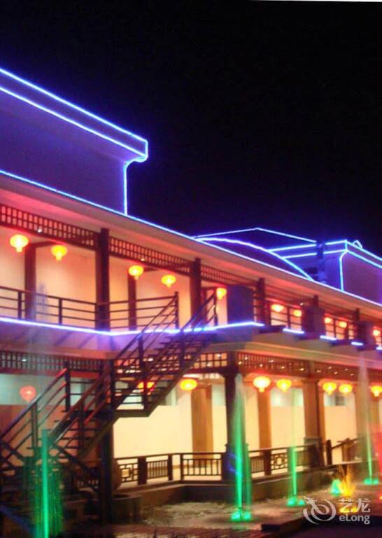 Shapotou Holiday Hotel in Zhongwei, People's Republic of China