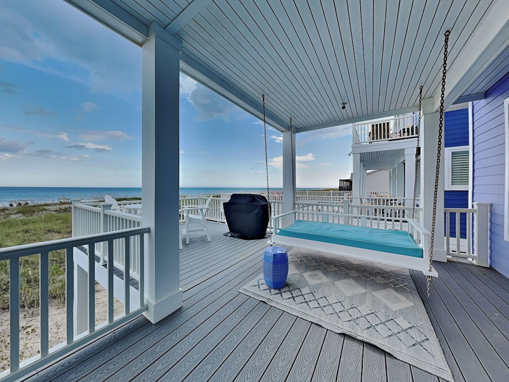 Southern Comfort by Carolina Retreats in Kure Beach, United States