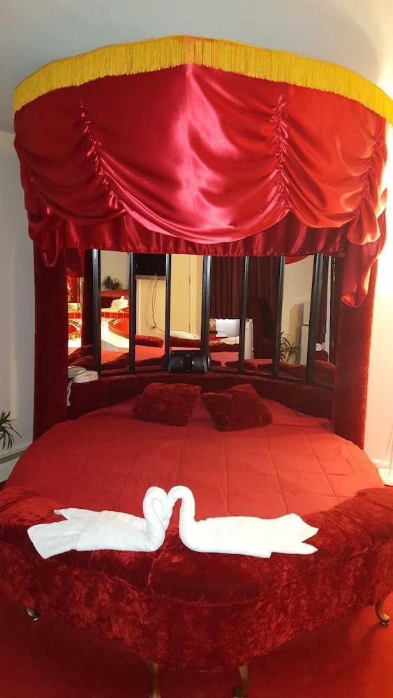 New Relax Inn - photo 21