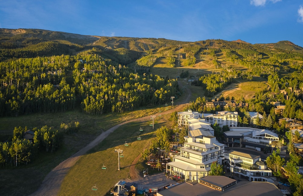 Viewline Resort Snowmass Autograph Collection - photo 81