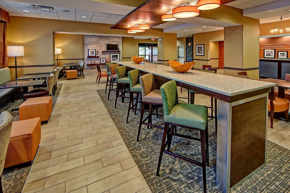 Hampton Inn Crossville - photo 4
