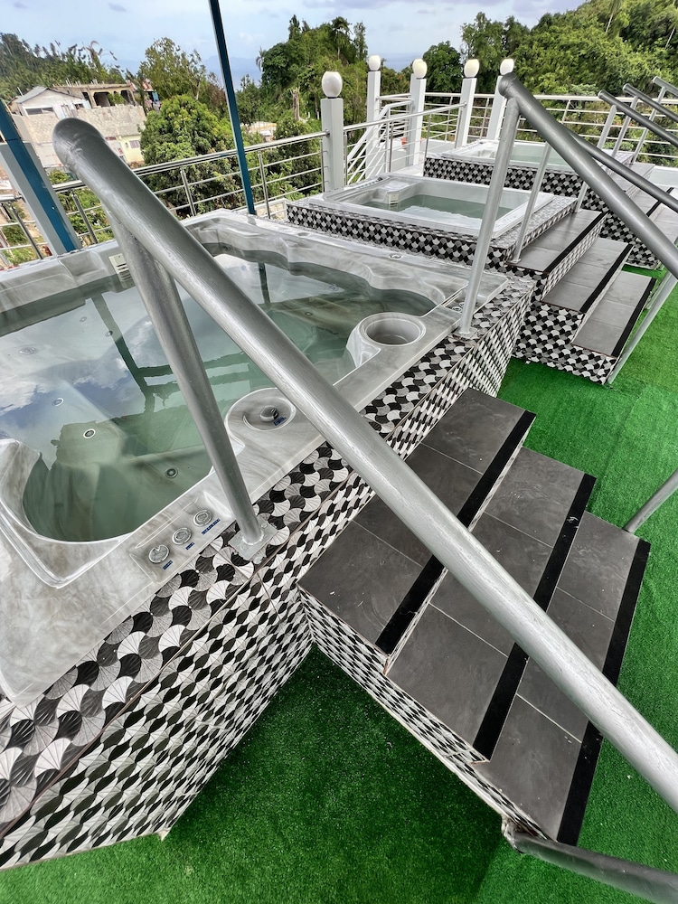 Edma Aparta Hotel in Samana, Dominican Republic