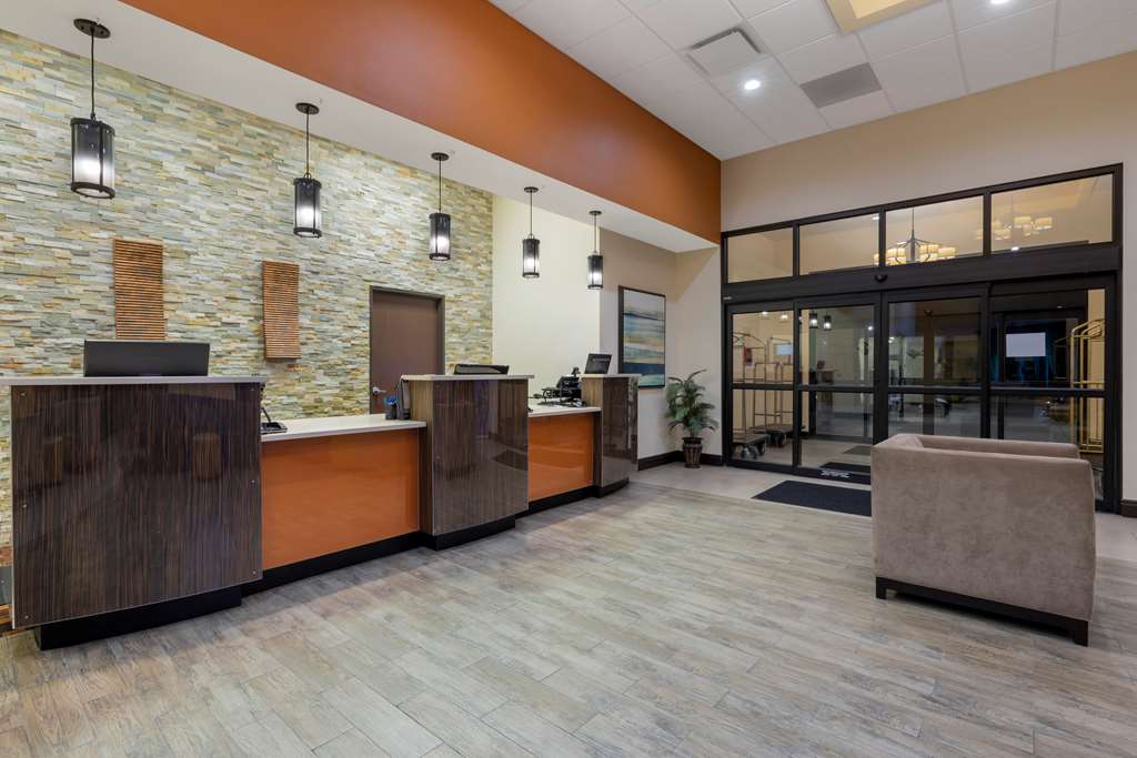 Best Western Plus North Platte Inn & Suites - photo 49