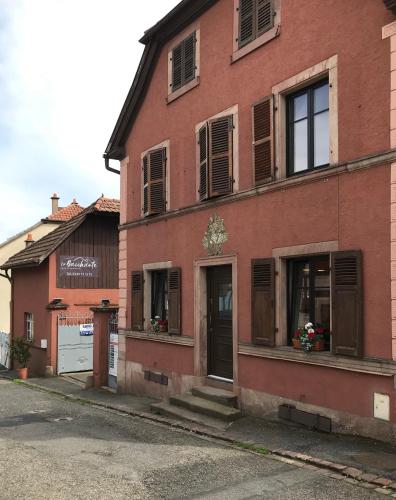 La bacchante — hotel in Saint-Hippolyte-Du-Fort