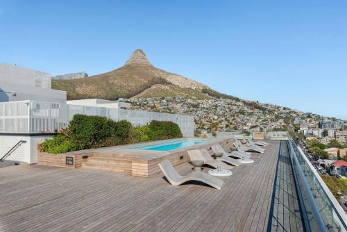 Luxury Sea Point Apartment