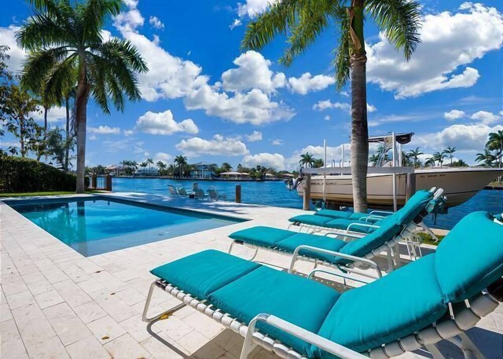 Salty Bungalows Rosie Fort Lauderdale - photo 2