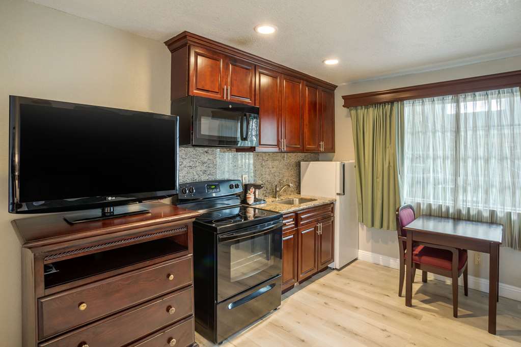 Quality Inn & Suites El Cajon San Diego East - photo 24