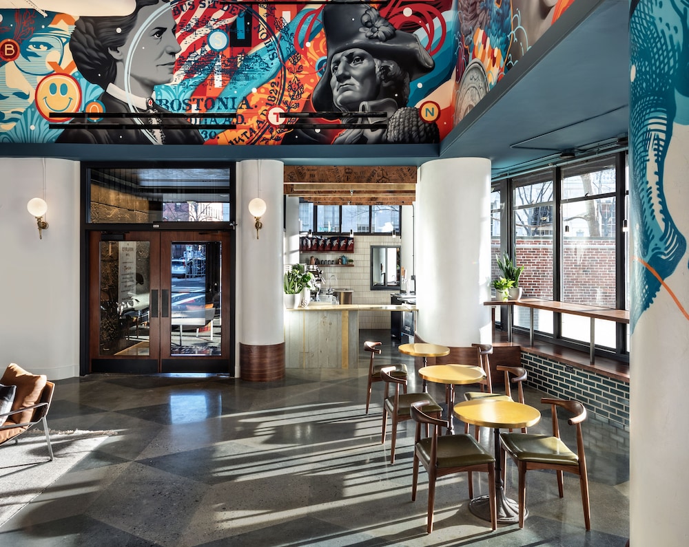 The Revolution Hotel - photo 84