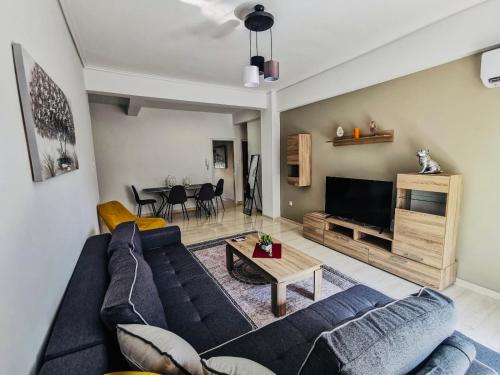 Silver Central Apartment — 4-Star Luxury Hotel in Volos, Greece