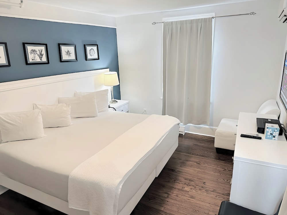 Long Beach Hotel - photo 11