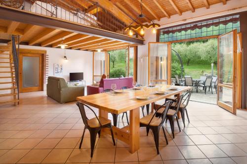 Casa del Bosco — 4-Star Luxury Hotel in Affi, Italy