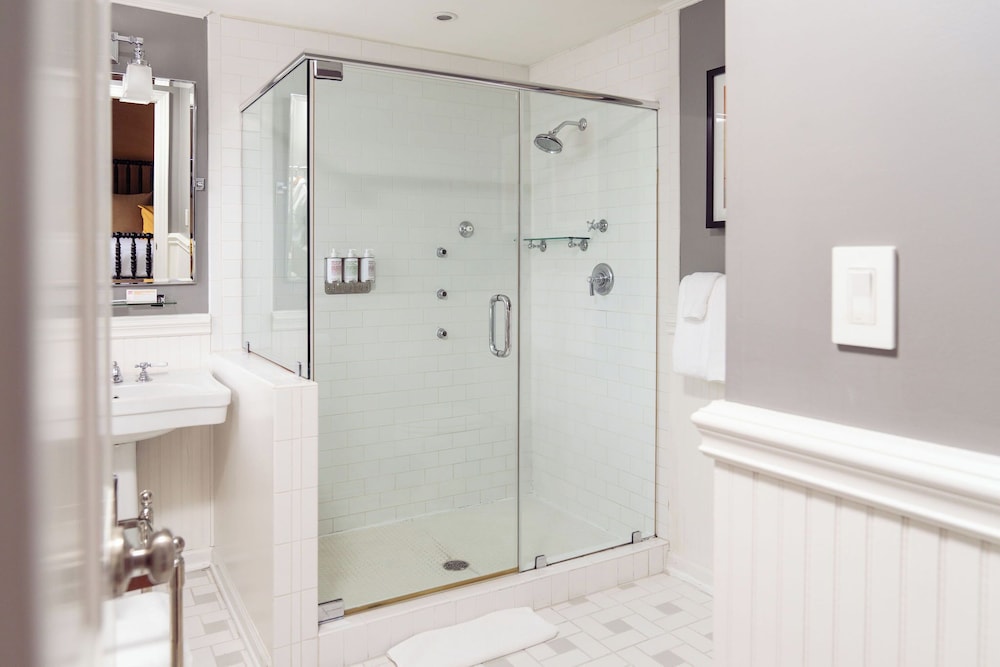 The Clifton - photo 53