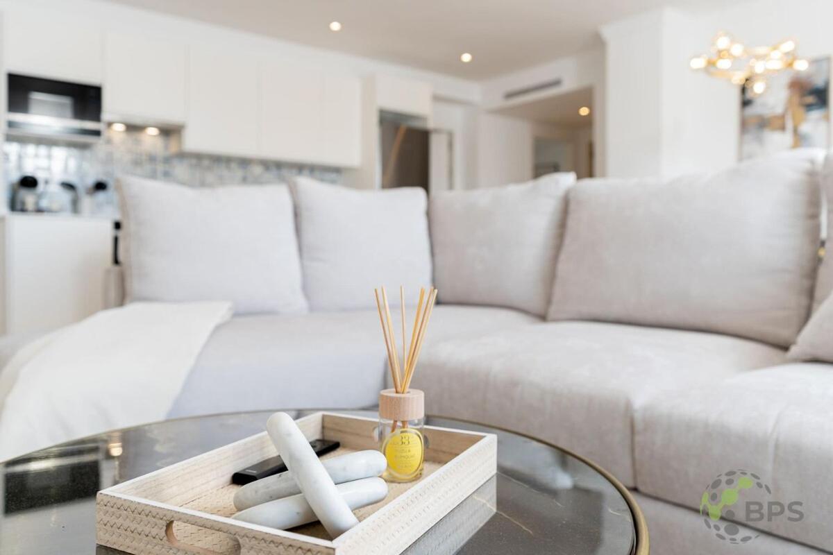 3 Beds Penthouse in Paraiso Del Golf 444 — 4-Star Luxury Hotel in Benahavis, Spain